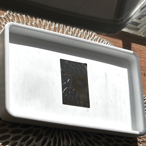Anne Klein Home Modern White Rectangular Tray NEW - Picture 6 of 14